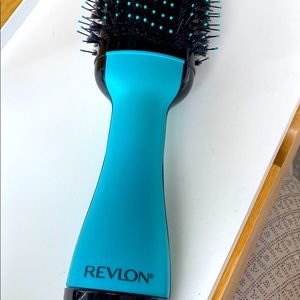 REVLON One-Step Volumizer Original 1.0 Hair Dryer and Hot Air Brush